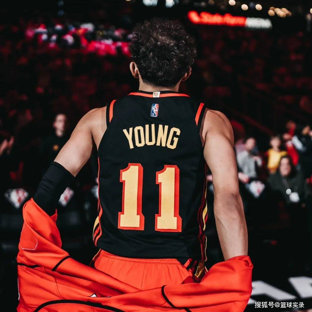 九游-关于Uzi迎来七赛季高光表现，老鹰球迷沸腾！的信息