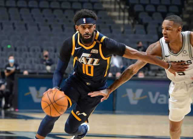 就有娱乐-关于穆雷遭遇七连败，皇家马德里教练面临压力！的信息